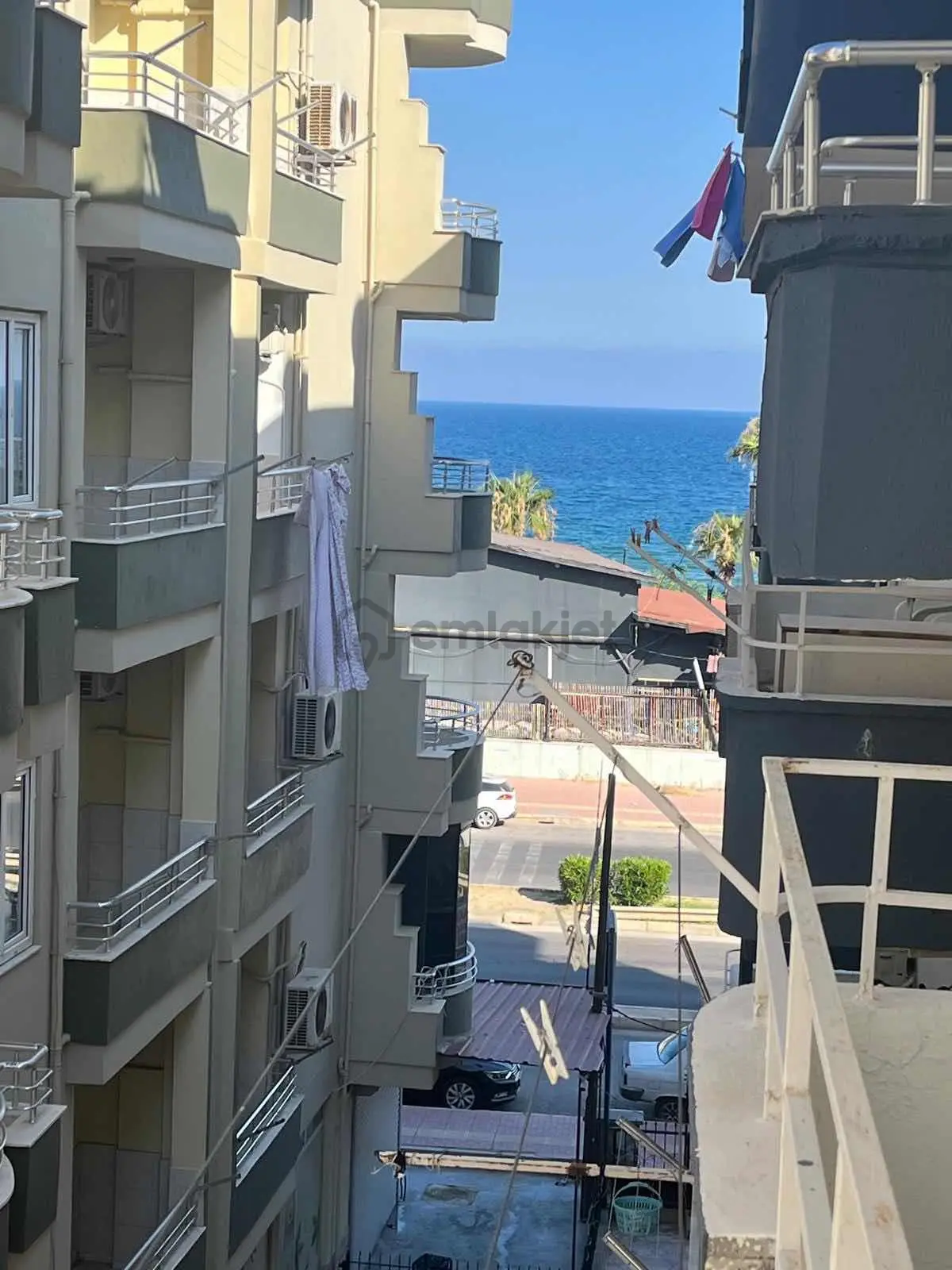 Cihan'dan Mersin Atakentte 12 Odalı Satılık Pansiyon - 32
