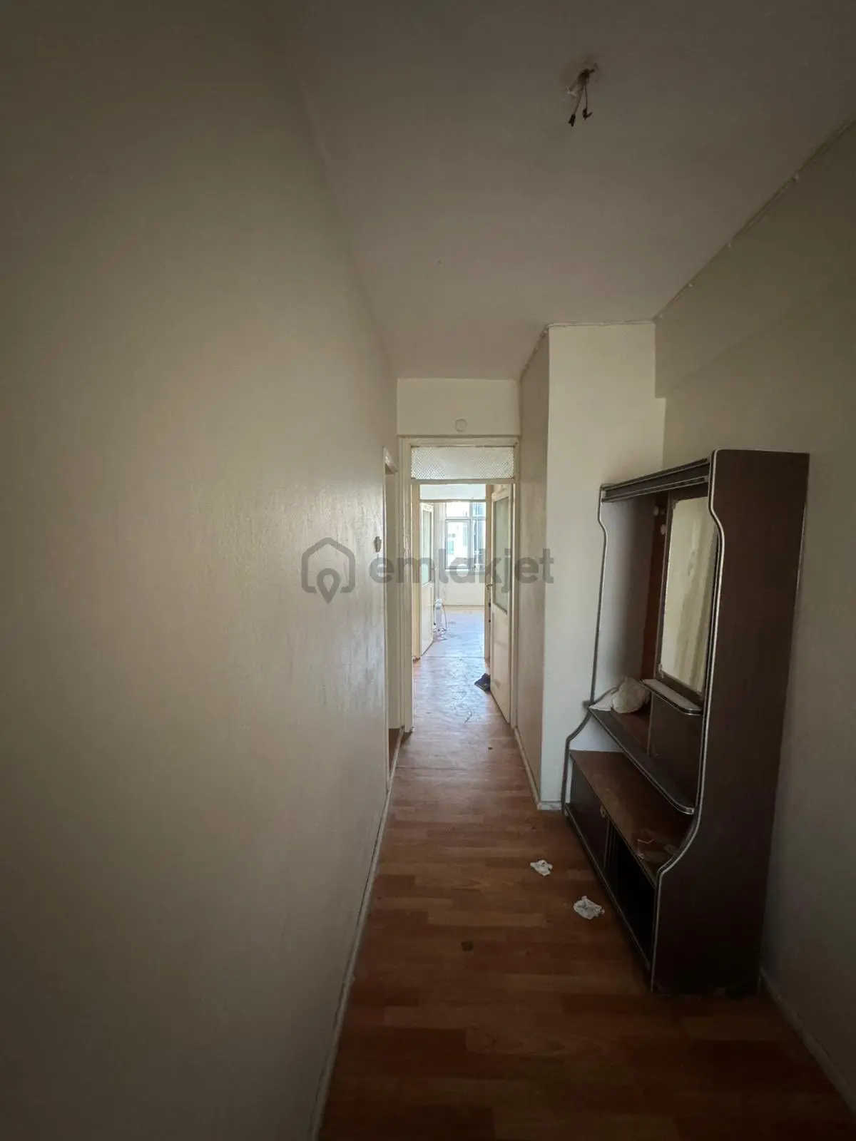 Agabali Caddesi Uzerinde İci Temiz Kiralık Daire - 13
