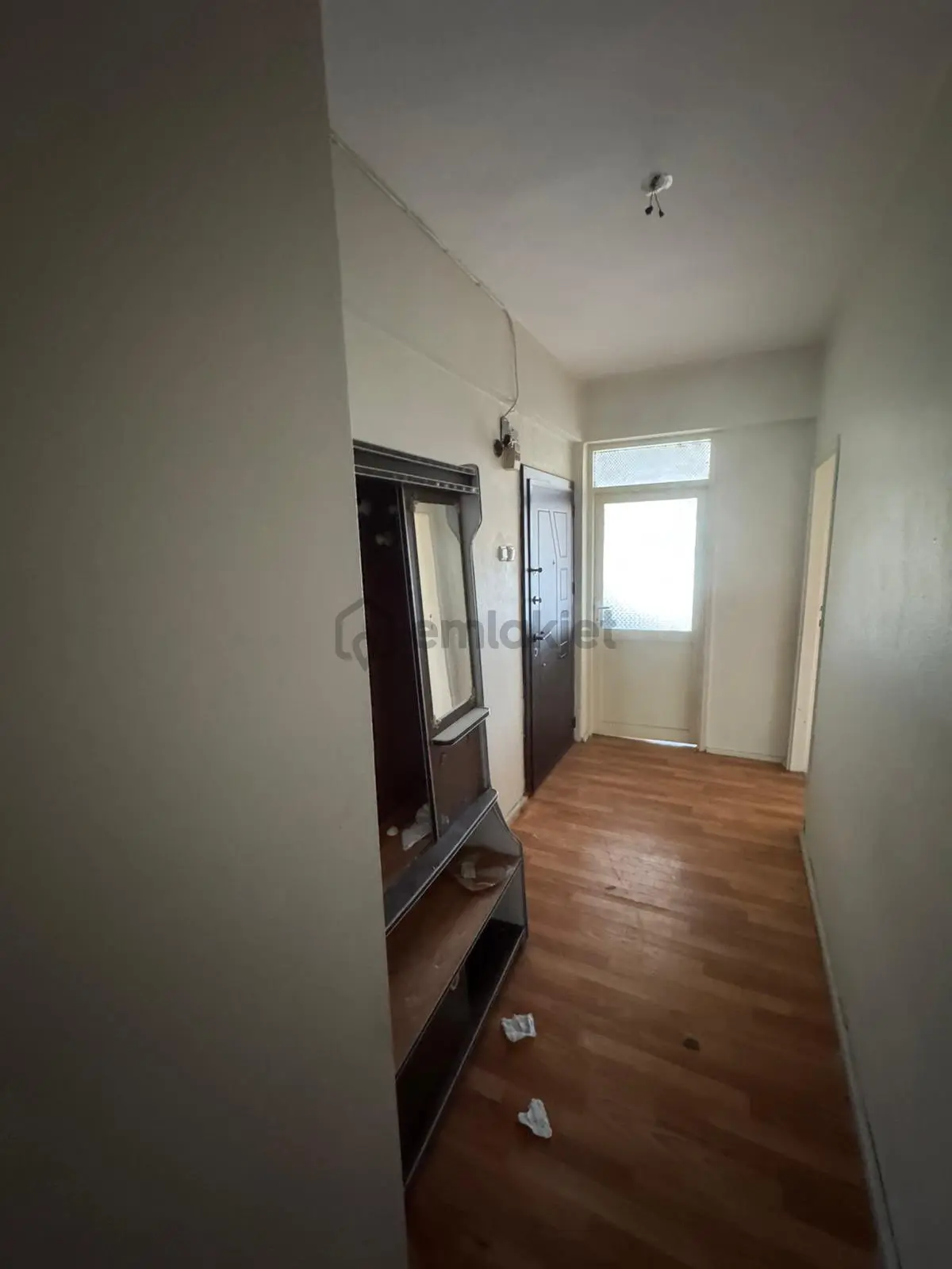 Agabali Caddesi Uzerinde İci Temiz Kiralık Daire - 9