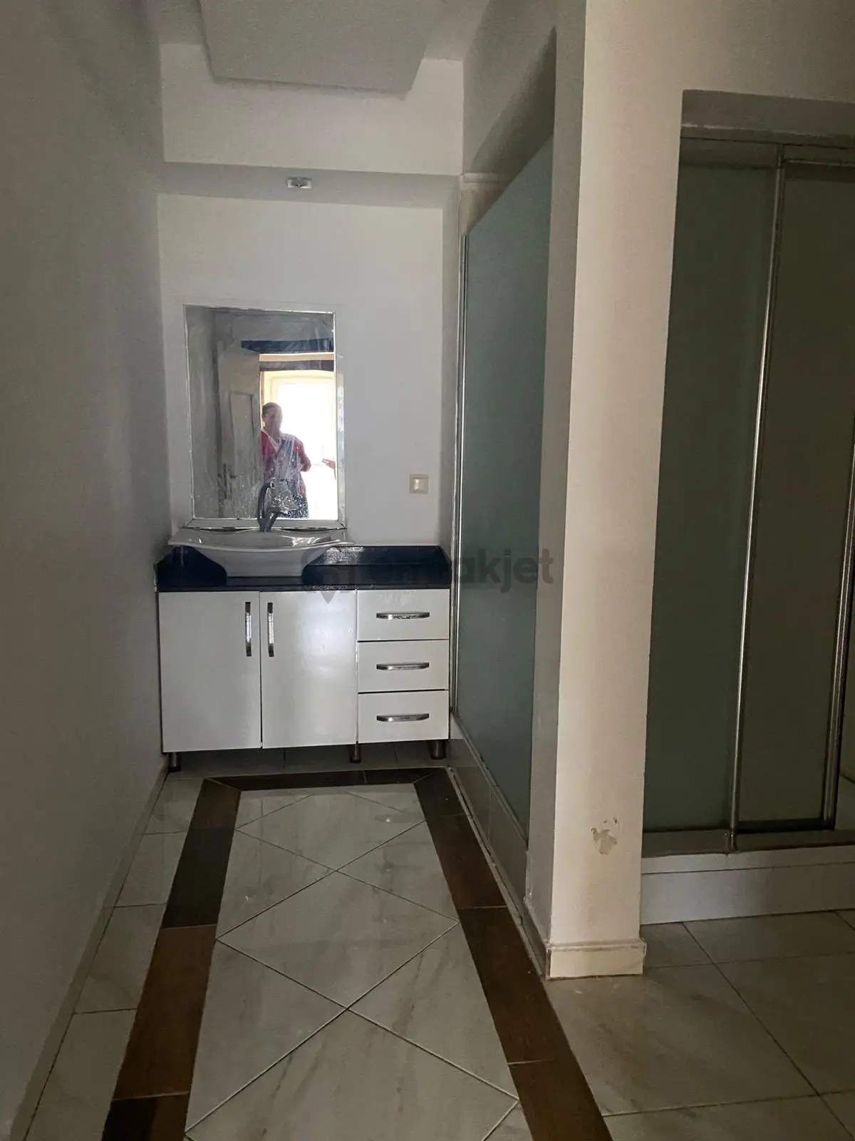 Cumhuriyet Mah.kiralık 1+1 Daire - 17