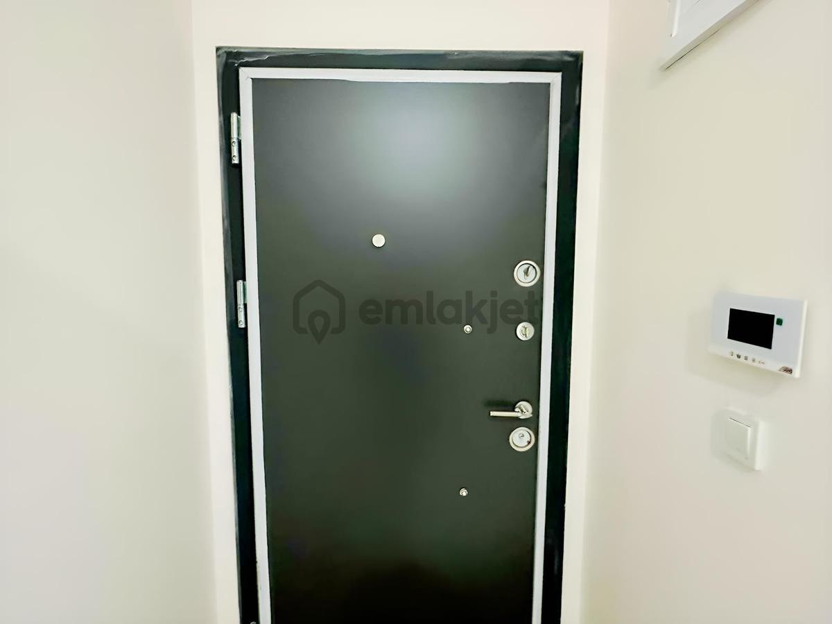 Merkezi Konumda Geniş Ve Kullanışlı Ön Cephe 1+1 Daire - 2