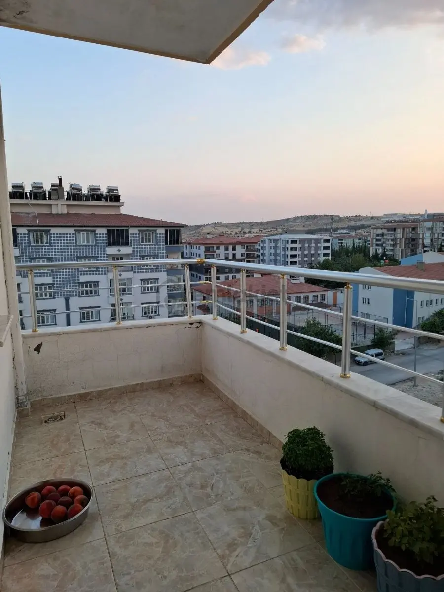 Hakev'den Hasan Tütünde Satılık 2+1 Daire - 10
