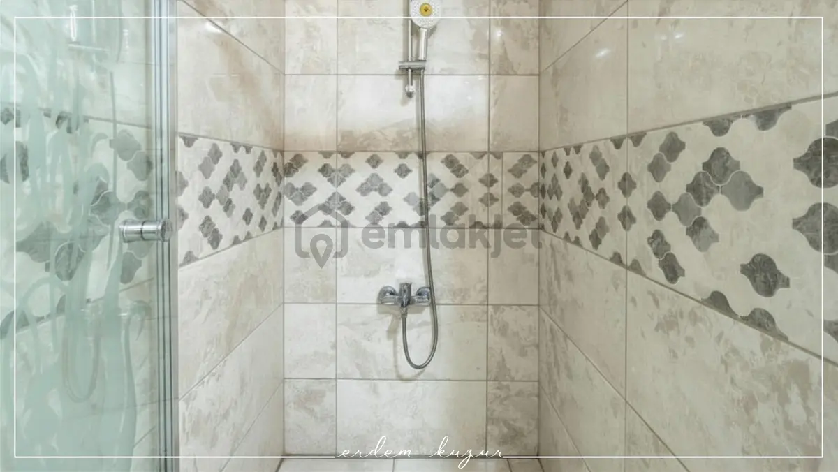 Gaziosmanpaşa'da Satılık Arakat Bakımlı 2+1 Daire - 18