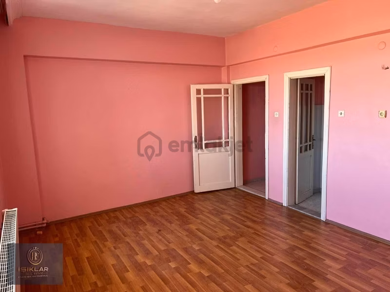 Başharik'te Kiralık 3+1 Daire, Ana Cadde Yakını, 150m² - 12