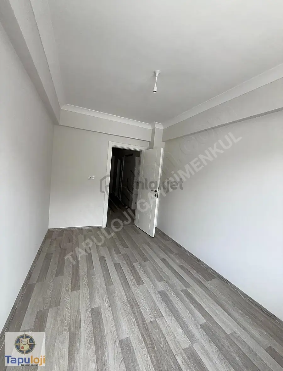 Tapuloji'den Kaynaşlı Da Satılık 3+1 Daire - 5