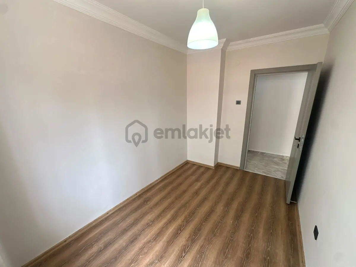 İz'den Kenan Evrende 3+1 Bağımsız Bahçeli - 9
