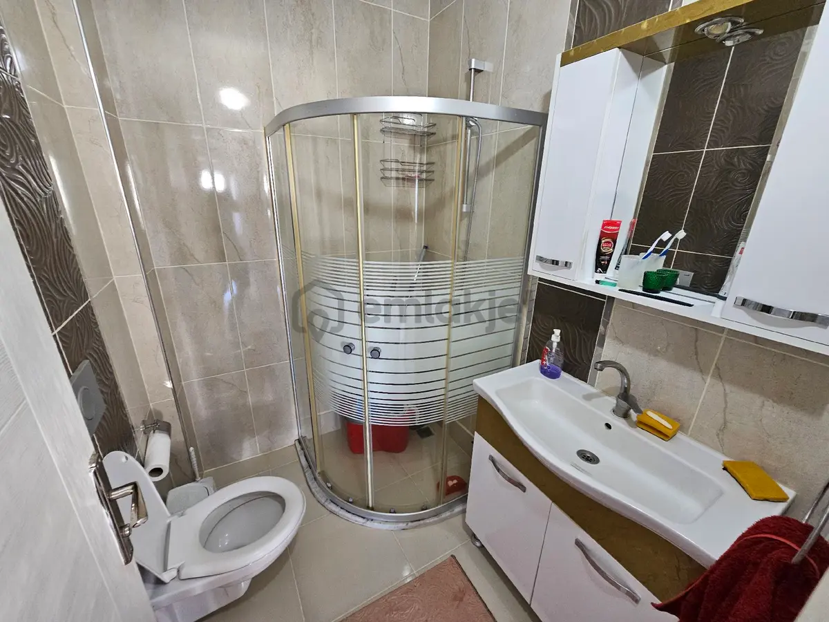 Didim Efeler Mah. Satılık Eşyalı 2+1 Ara Kat Daire - 11