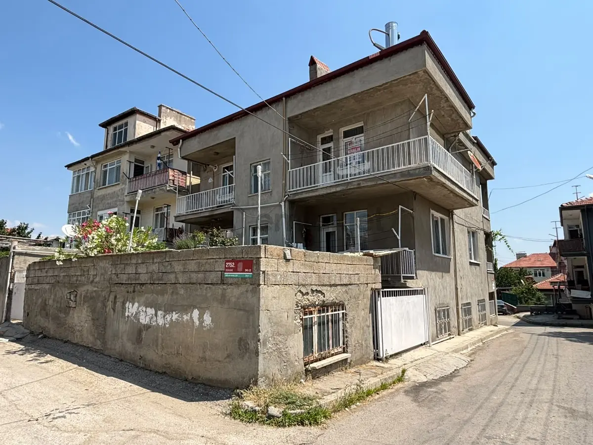 Isparta Bağlar Mahallesinde 3+1 Kiralık Daire - 29