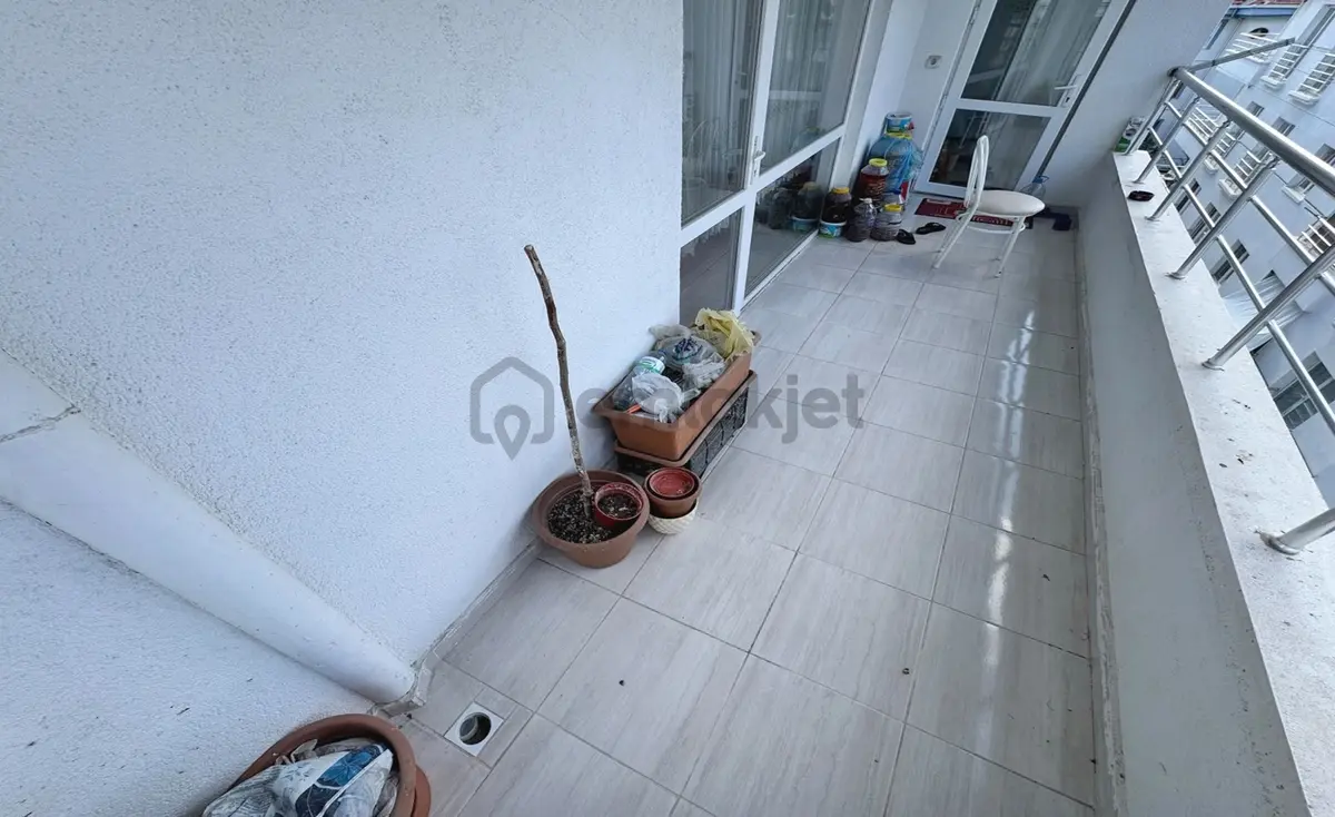 Kanuni Mahalle'sinde Site İçerisinde Geniş Ebeveyn Banyolu 3+1 - 2