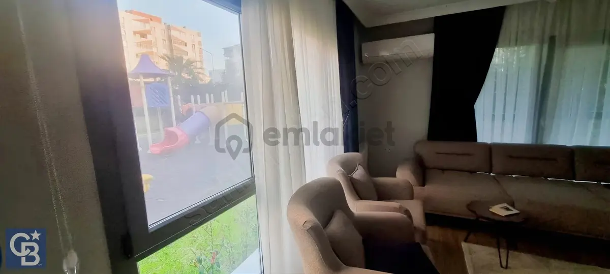 Bahçe Kullanımlı Havuzlu Sitede 3+1 Satılık Daire - 2