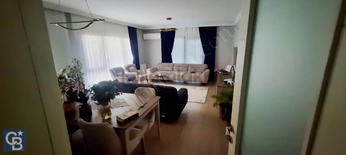 Bahçe Kullanımlı Havuzlu Sitede 3+1 Satılık Daire - 14