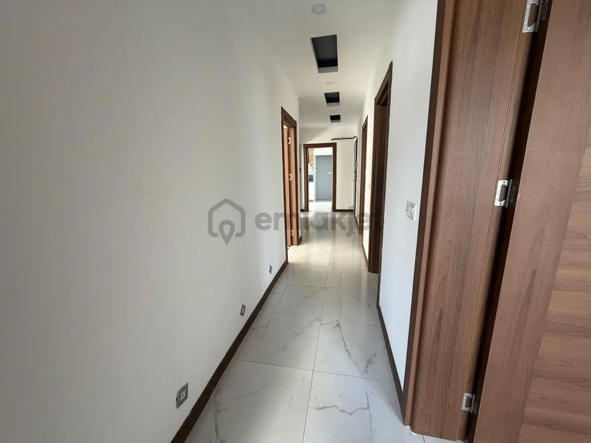 Isparta Kule 246 Sitesinde 3+1 Satılık Daire - 14