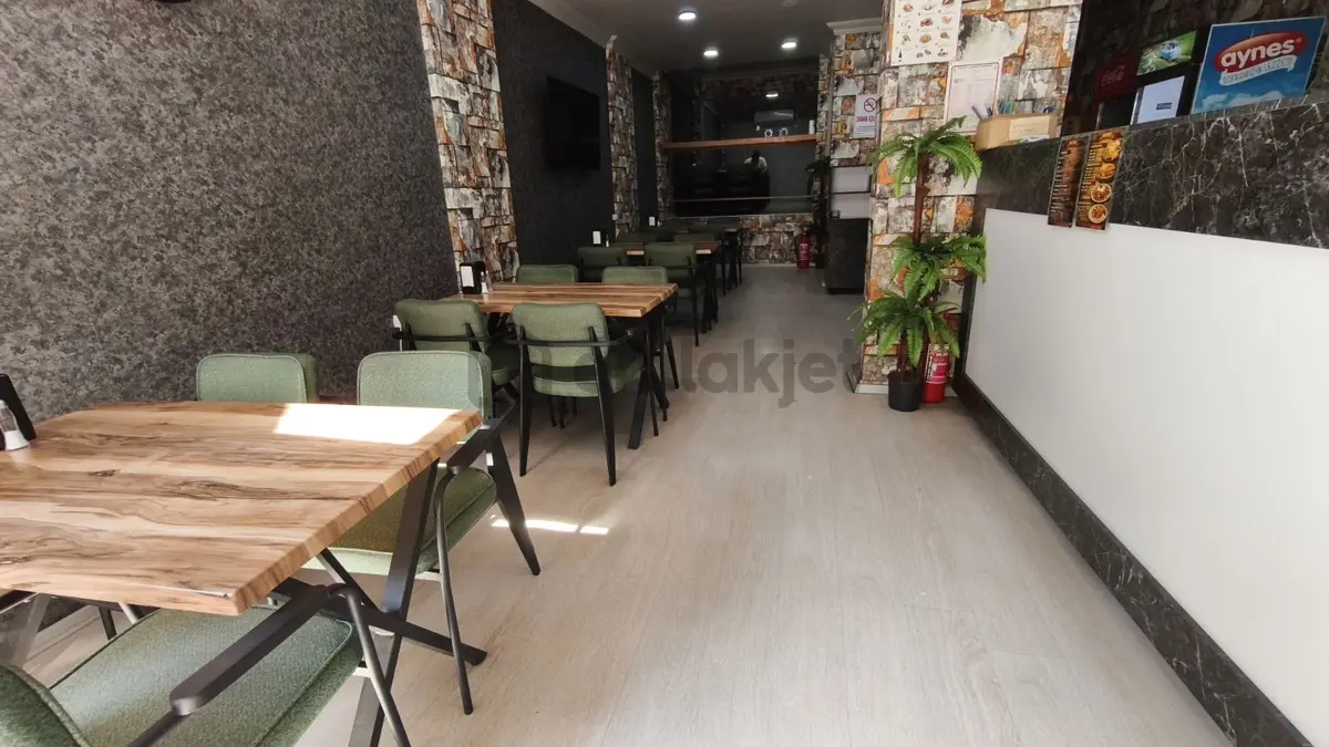 İstiklal Cd. Üzeri Tabela Değeri Yüksek Devren Döner Dükkanı - 11