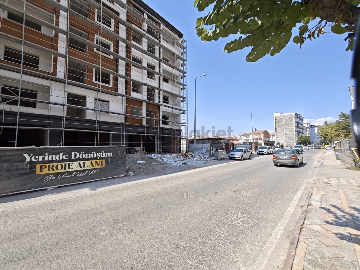 Özgür'den Hasanbey Cad. 2025 Yapımı Satılık 3+1 Daire - 4