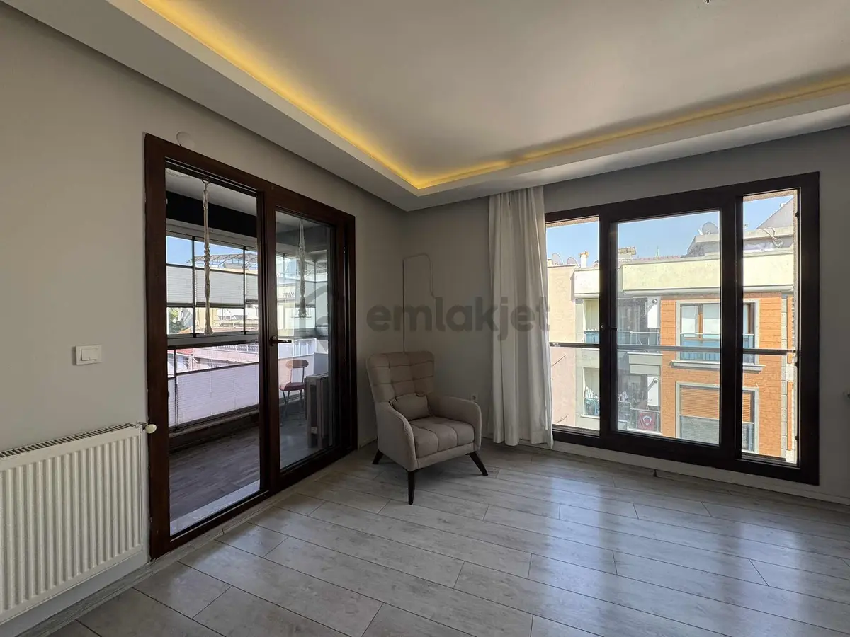 Msg'den Buca'da Yeni Ve Köşe Binada, Ebeveyn Banyolu 2+1 Daire - 14