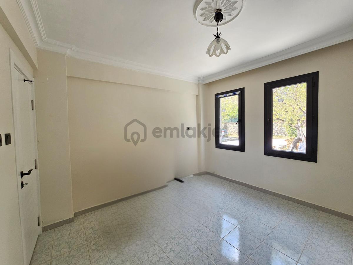 Goldhouse Dan Kiralık Denize Yürüme Mesafesinde 4+1 Müstakil Villa - 12