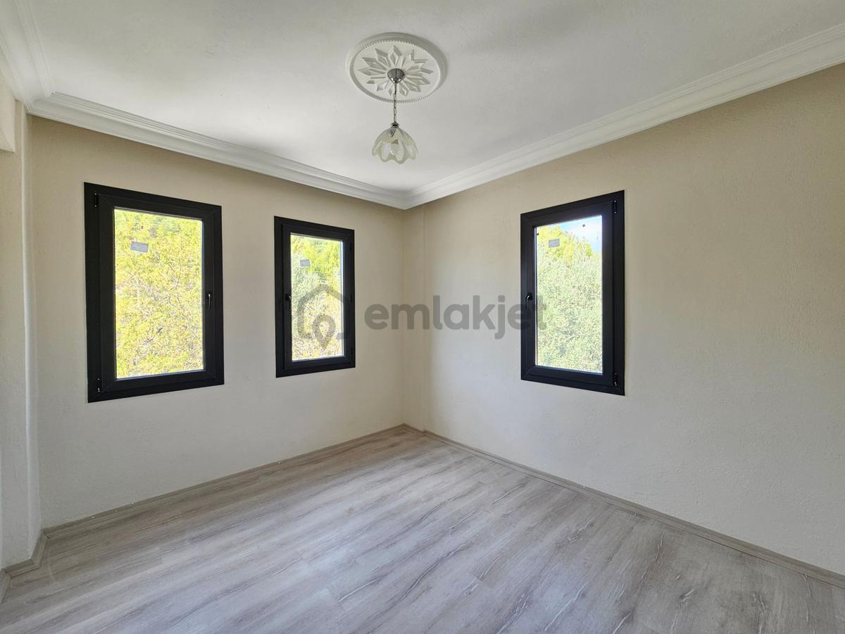 Goldhouse Dan Kiralık Denize Yürüme Mesafesinde 4+1 Müstakil Villa - 20