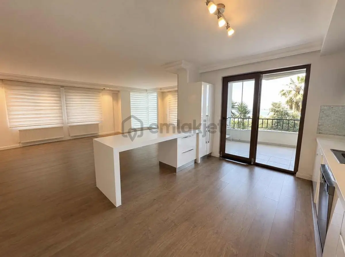 Remax Parla'dan Sahile Cephe Sitede Satılık 4+1 Daire - 15