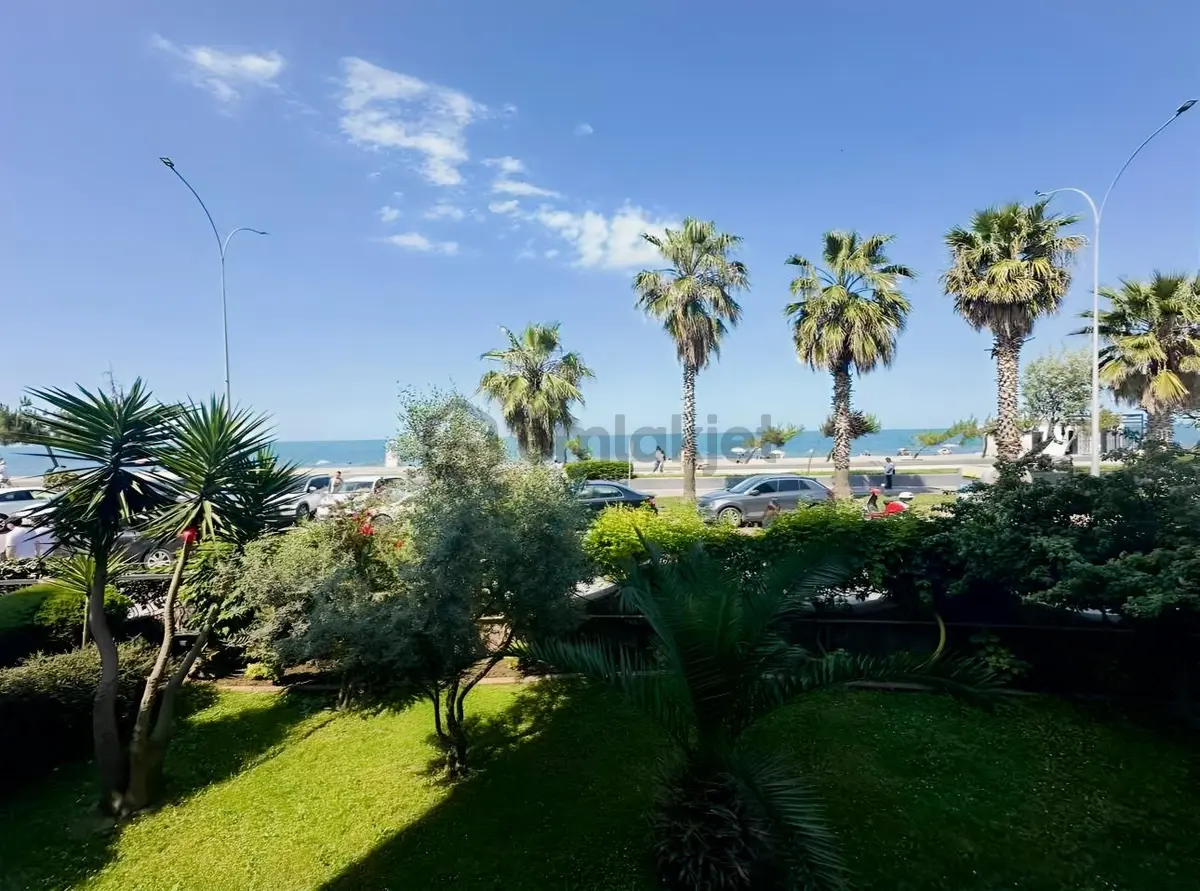 Remax Parla'dan Sahile Cephe Sitede Satılık 4+1 Daire - 5