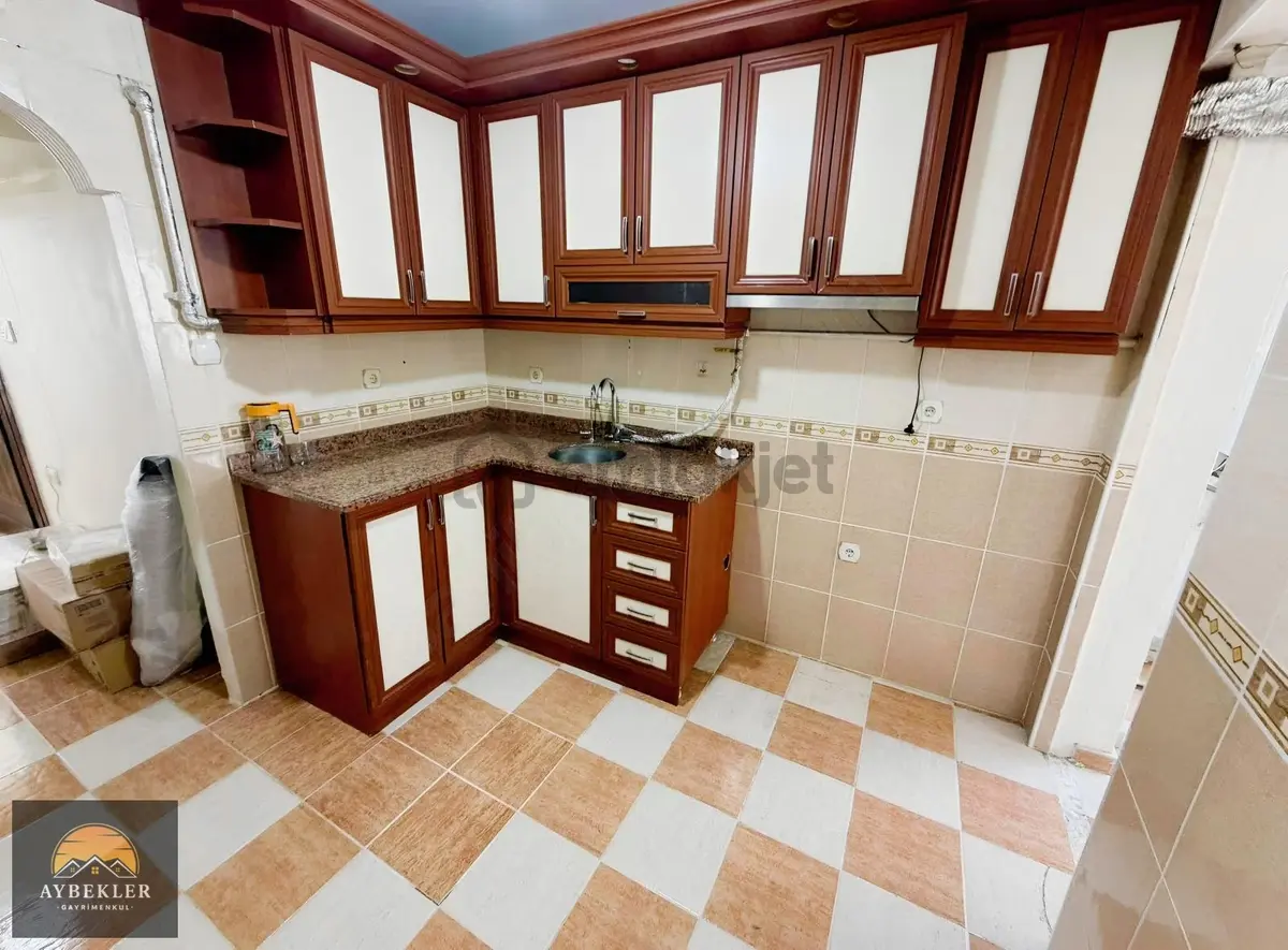 Sefaköy Tevfikbey'de 2+1 Kiralık Ara Kat Daire - 16