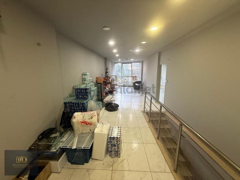 Rd'den Şişlide Rezidansa Karşı Cadde Üstü Kurumsal Kiracılı - 16