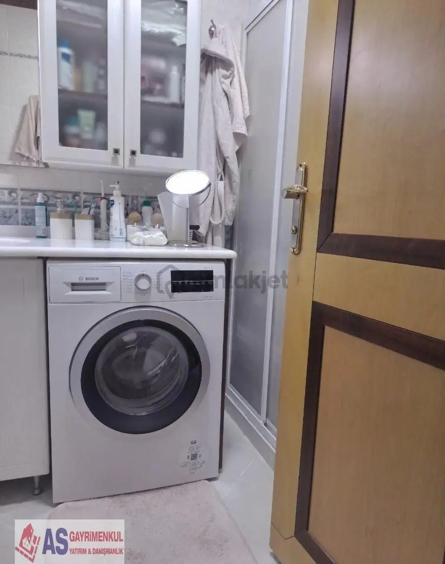 Emek De 3+1 Ara Katta Bakımlı Asansörlü - 22