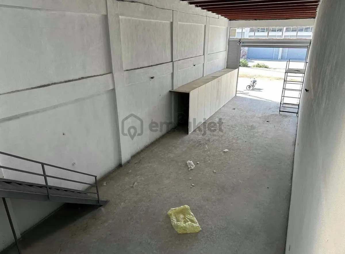 Yeni Sanayide Kiralık 250m2 Dükkan - 7