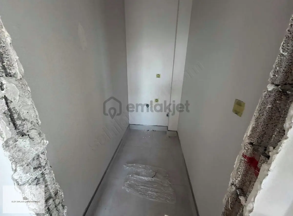 Elif Emlaktan Koru Sitesinde Satılık 2+1 Daire - 15