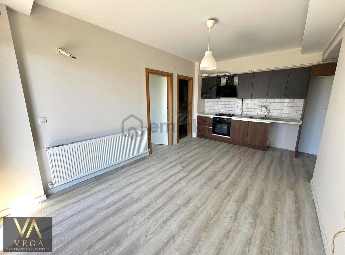 Villalar Bölgesi 2+1 Site İçerisinde Satılık Daire - 5