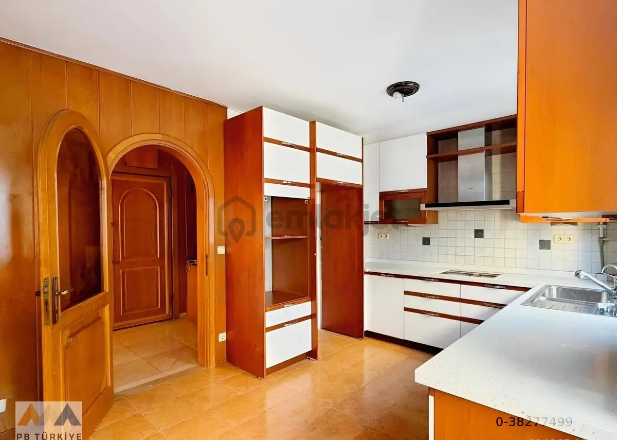 Bağdat Caddesi Suadiye 230m² Katta Tek Ferah & Prestijli - 12