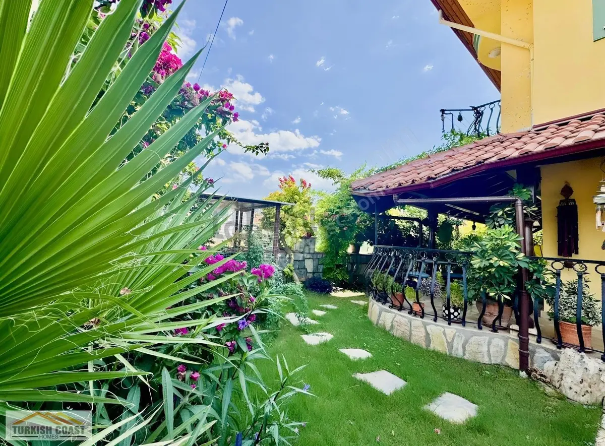 Fethiye Çiftlik Mahallesinde Ortak Havuzlu, Bahçeli 3+1 Villa - 12