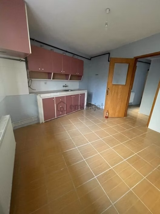 Kemalpaşa Merkezde Satılık 3+1 Daire - 10