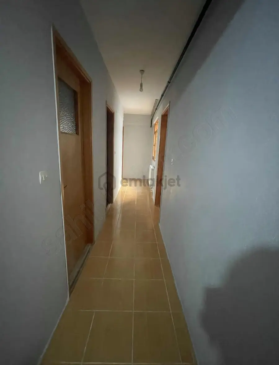 Kemalpaşa Merkezde Satılık 3+1 Daire - 8