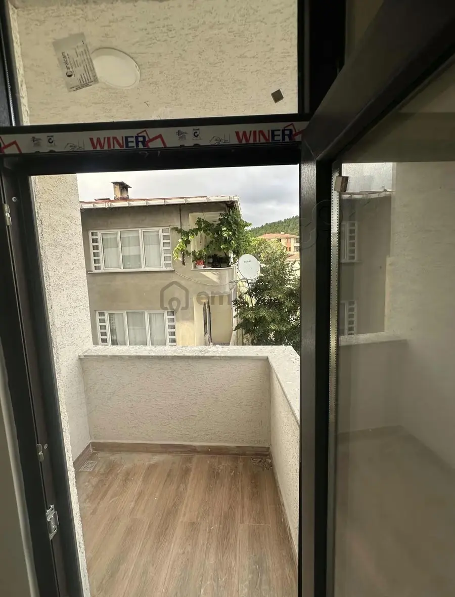 Sultanbeyli Ağrı Caddesinde 90 M² Brüt, 80 M² Net 2+1 Daire - 8