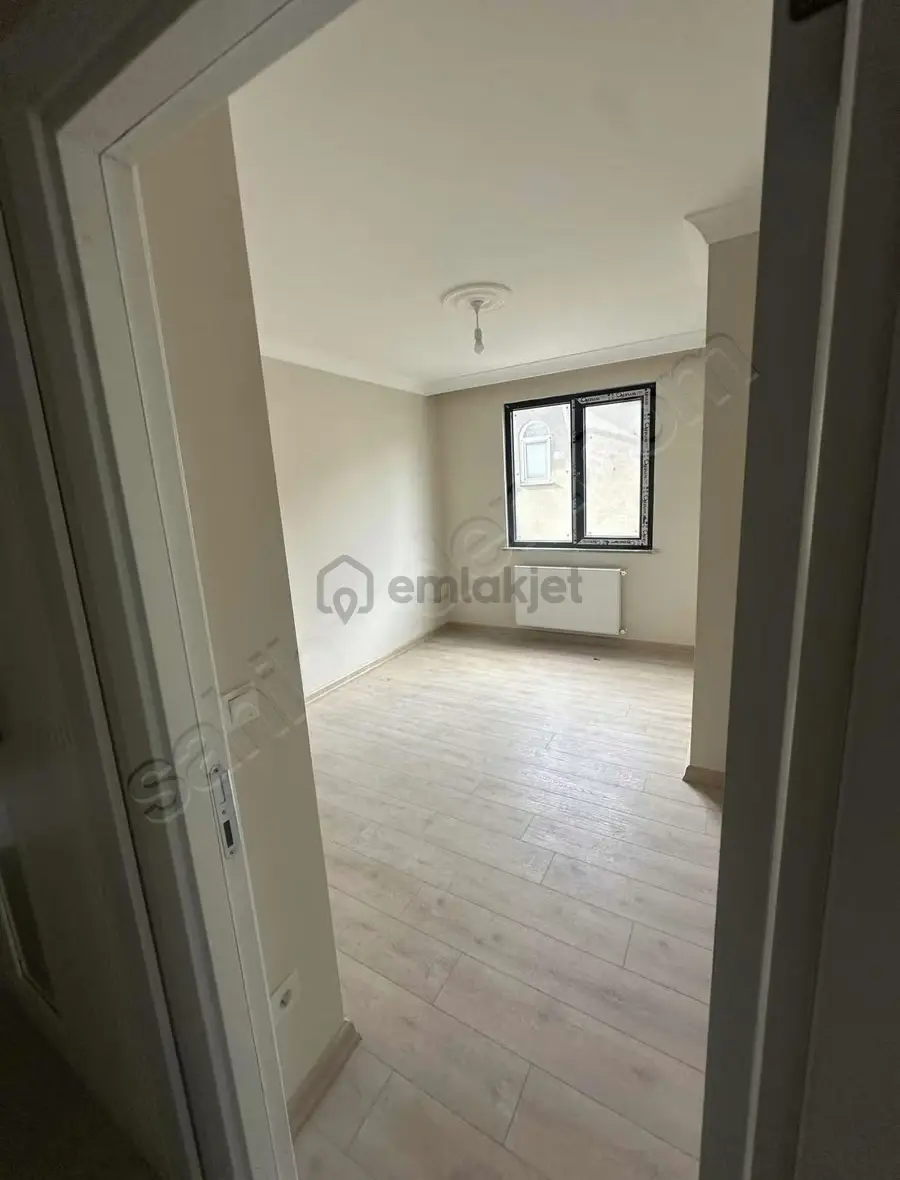 Sultanbeyli Ağrı Caddesinde 90 M² Brüt, 80 M² Net 2+1 Daire - 7