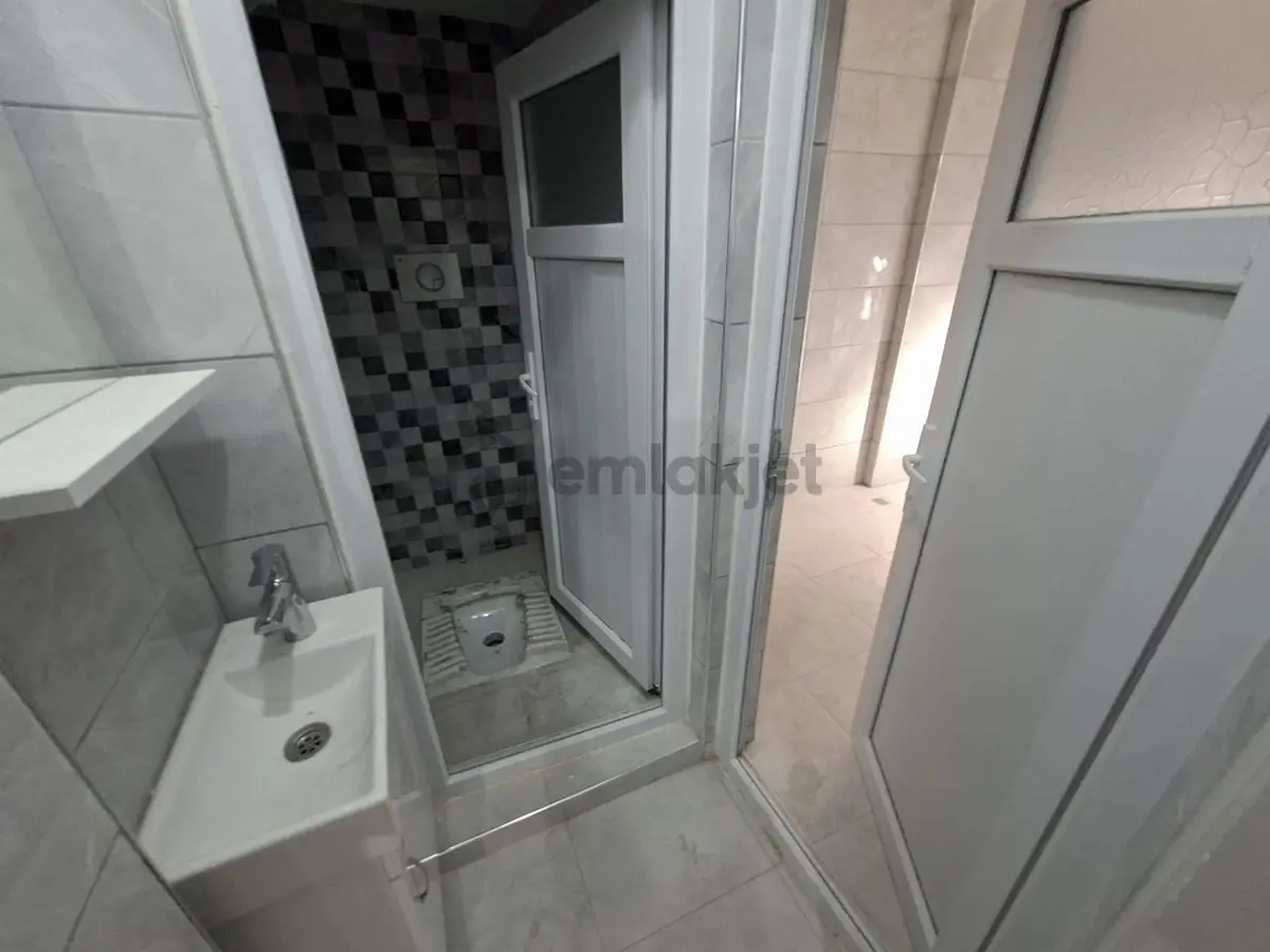 Yeşilova'da Kiralık Sıfır 2+1 Daire - 7