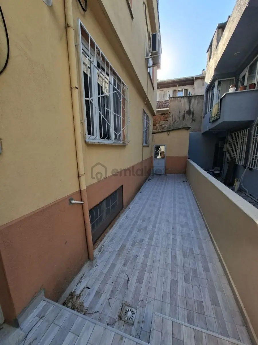 Yeşilova'da Kiralık Sıfır 2+1 Daire - 14