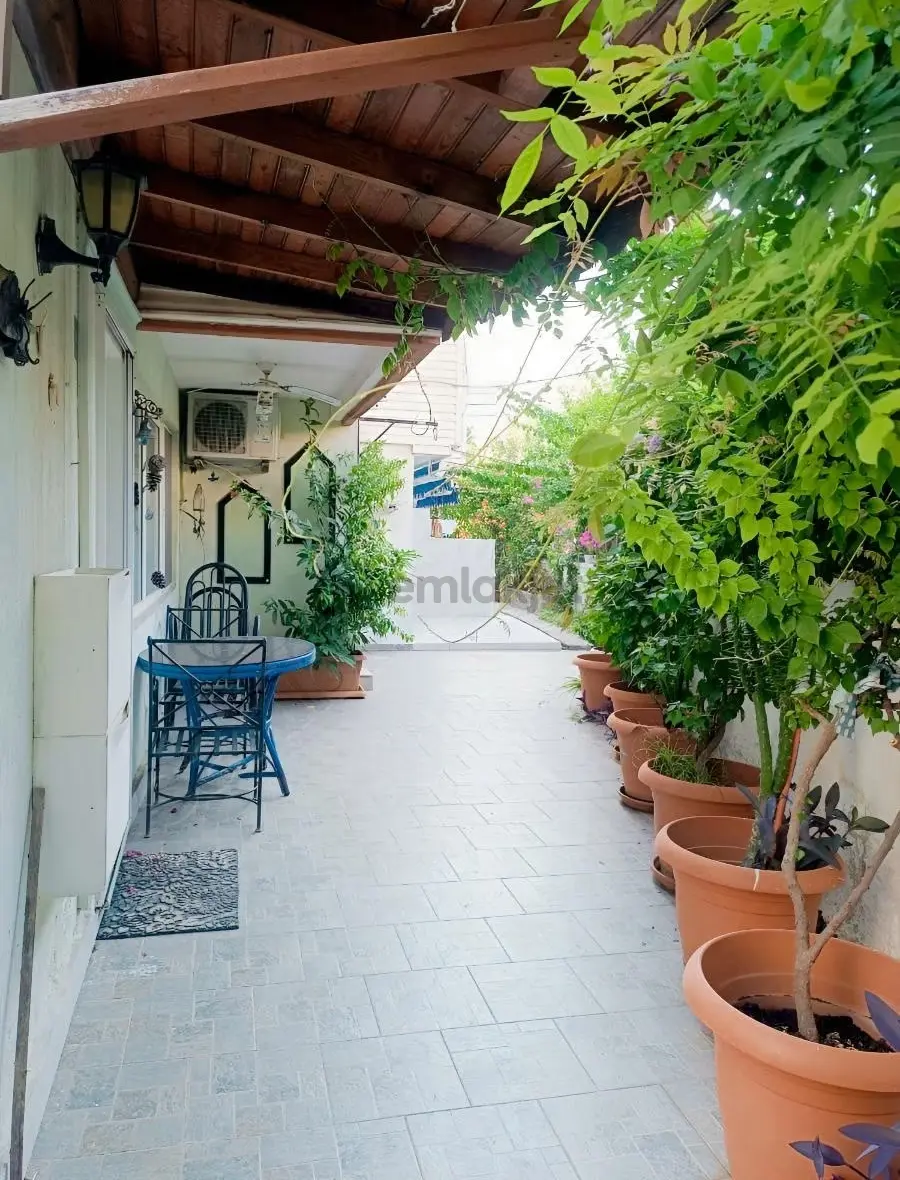 Marmaris Turunç Ta Denize 2 Dakika 3+1 Satılık Bahçe Giriş Ev! - 14