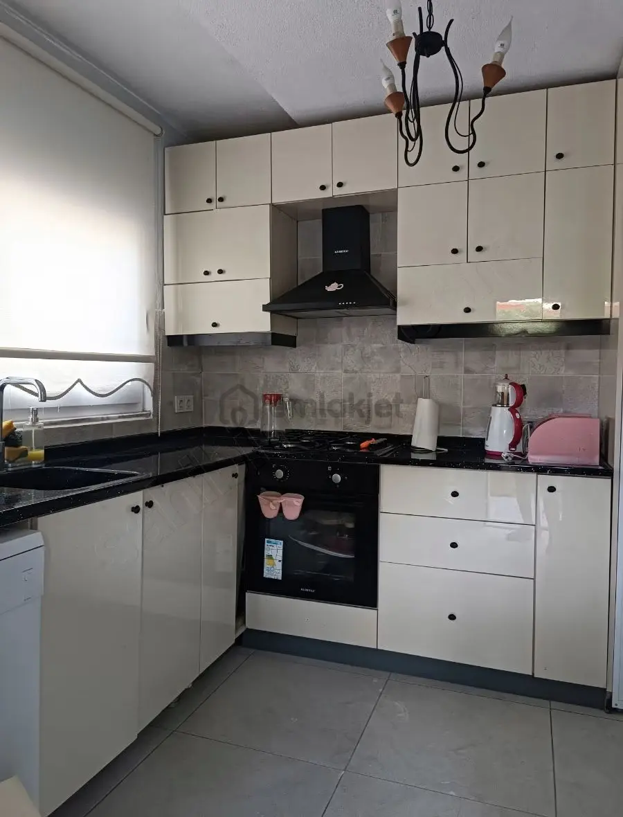 Marmaris Turunç Ta Denize 2 Dakika 3+1 Satılık Bahçe Giriş Ev! - 7