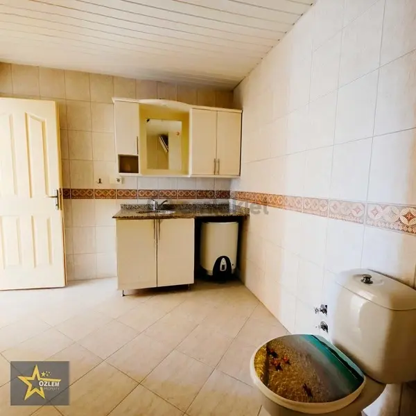 Oba 4+1 220m² Boş Kiralık Daire Denize 150 Metre - 29