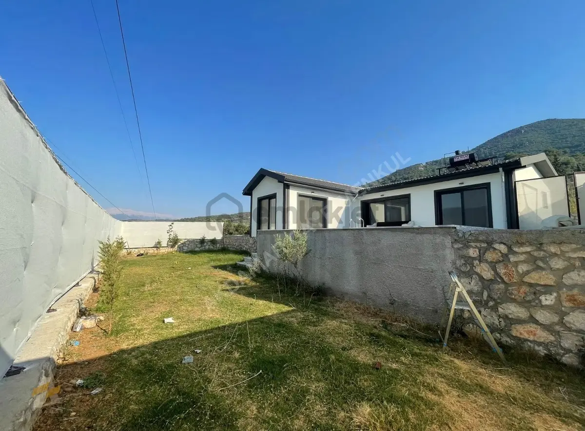Akdamar'dan Esenköy Bademli 2+1 Kiralık Villa - 13