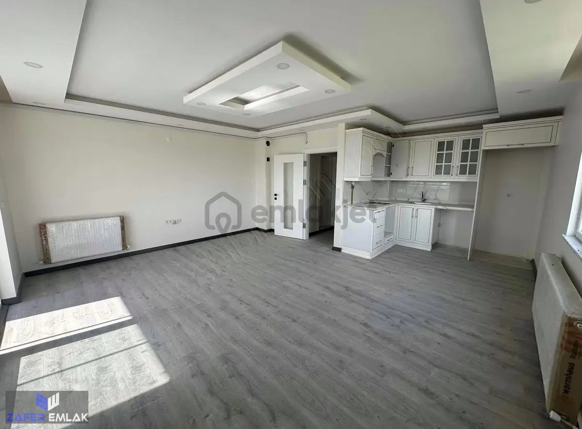 Zafer Emlak'tan Kiralık 2+1 Daire - 12