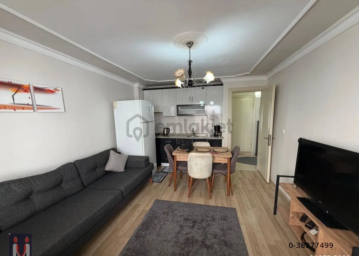 Dikili'de Denize Sadece 300 Metre Eşyalı 2+1 Satılık Daire - 9
