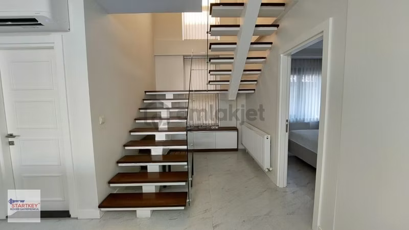 Çeşme Alaçatı'da 4+1 Dubleks Villa - 17