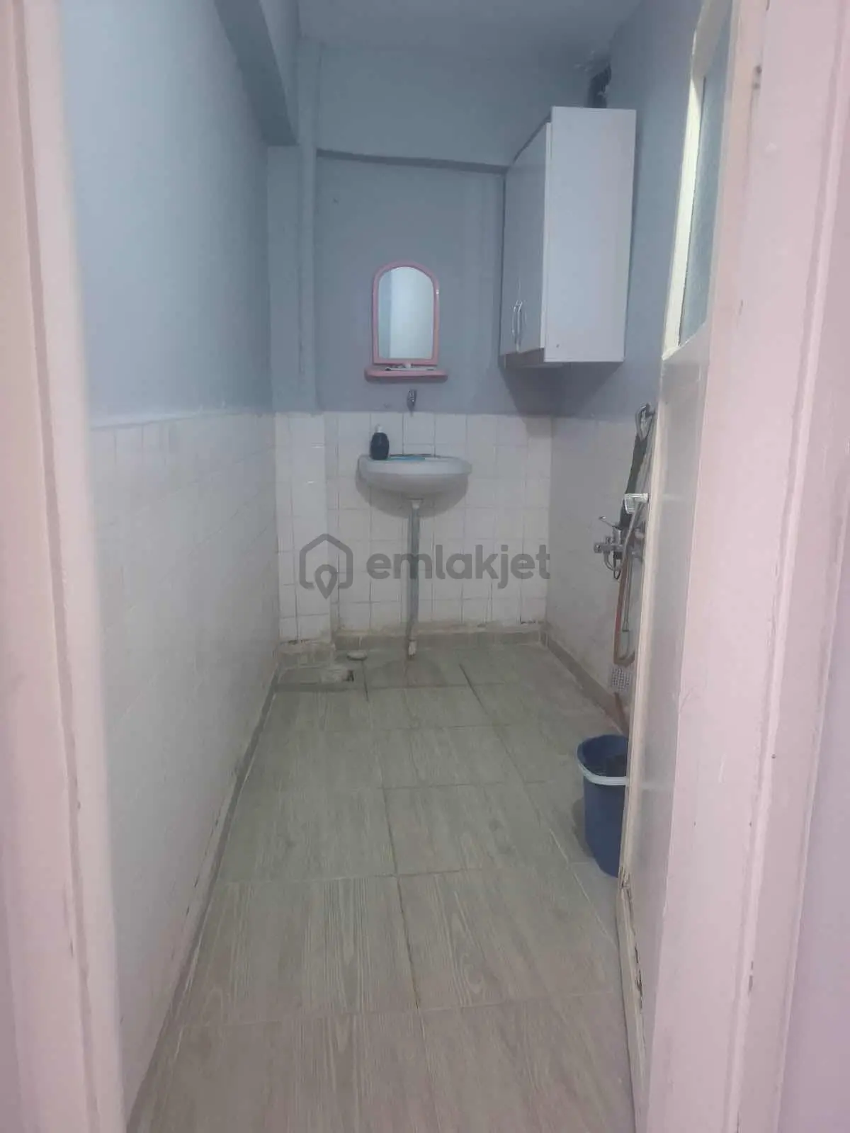 Sento Caddesinde Satılık 3+1 Daire - 15