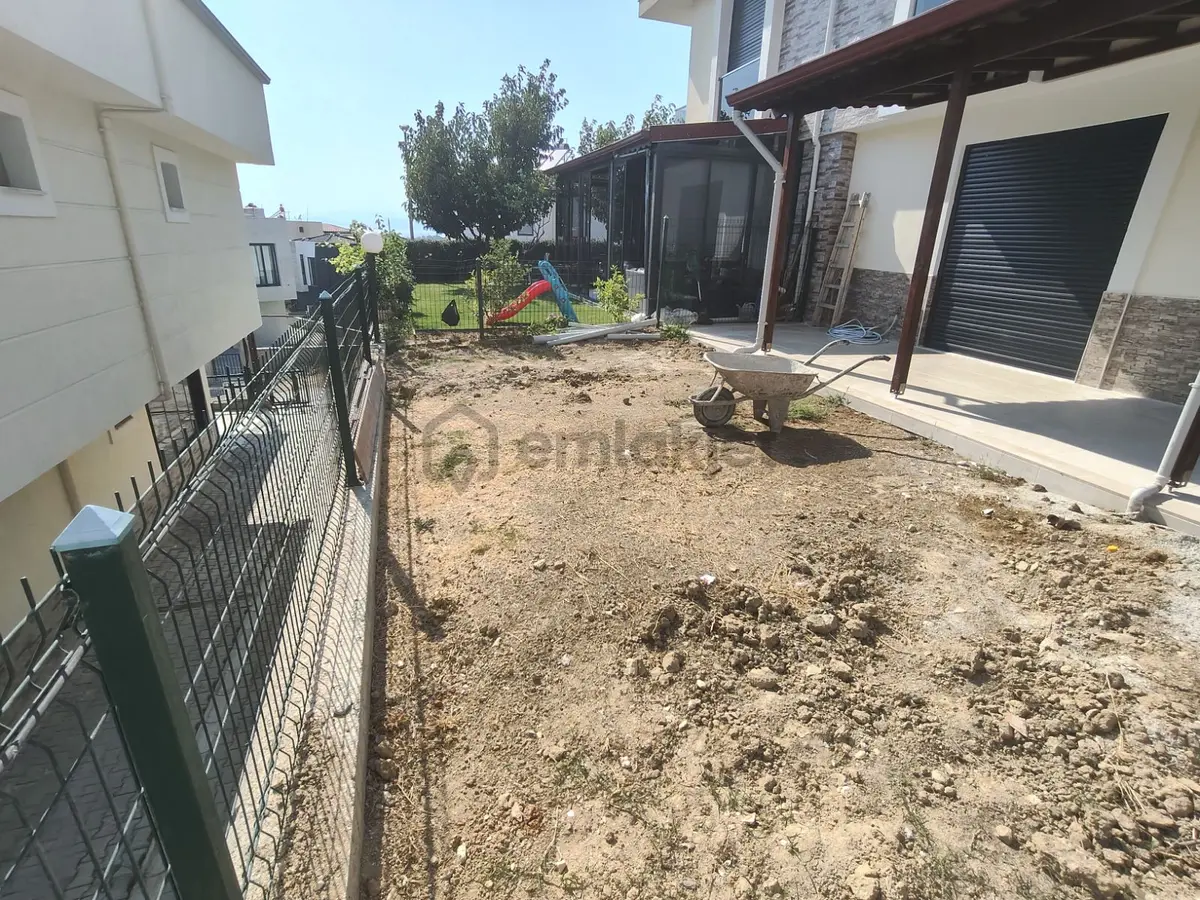 Satılık Lüks Havuzlu Villa - 28