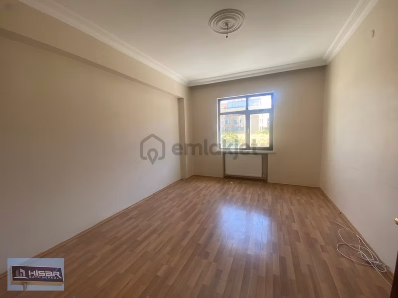 Hisar'dan Dikmen'de 3+1 ''boşşş '' Ankara Manzaralı Sitede Daire - 13