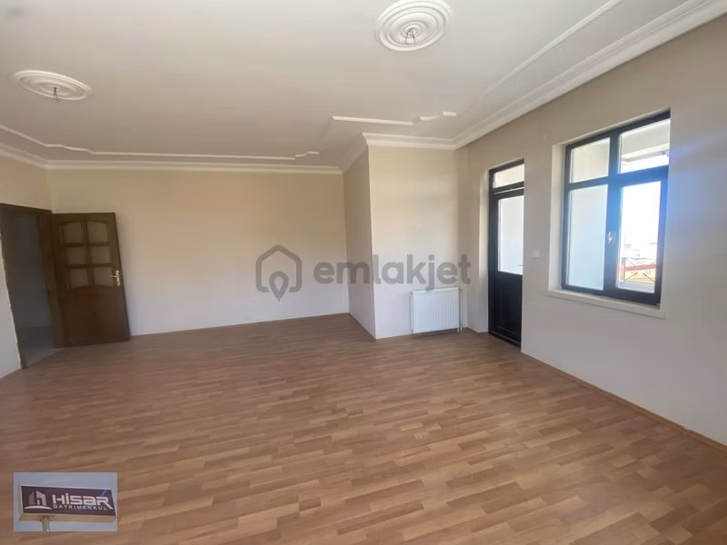 Hisar'dan Dikmen'de 3+1 ''boşşş '' Ankara Manzaralı Sitede Daire - 10