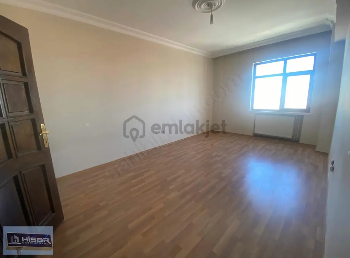 Hisar'dan Dikmen'de 3+1 ''boşşş '' Ankara Manzaralı Sitede Daire - 31