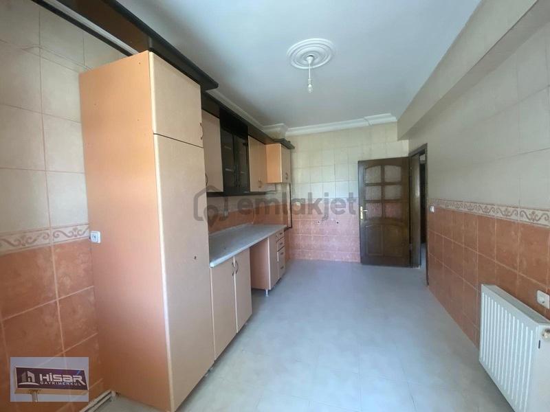 Hisar'dan Dikmen'de 3+1 ''boşşş '' Ankara Manzaralı Sitede Daire - 19